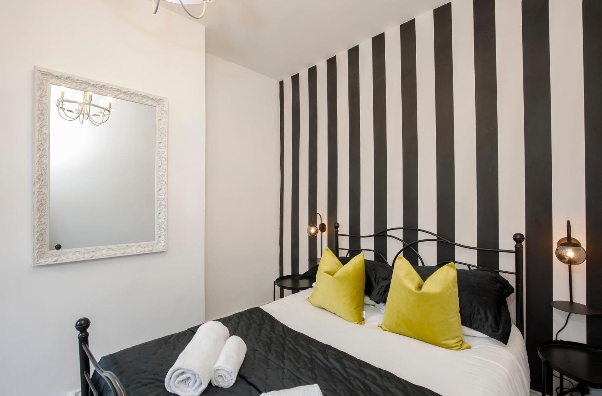 The Milton Sleeps 8 Close To York City Centre Pet Friendly Ngoại thất bức ảnh